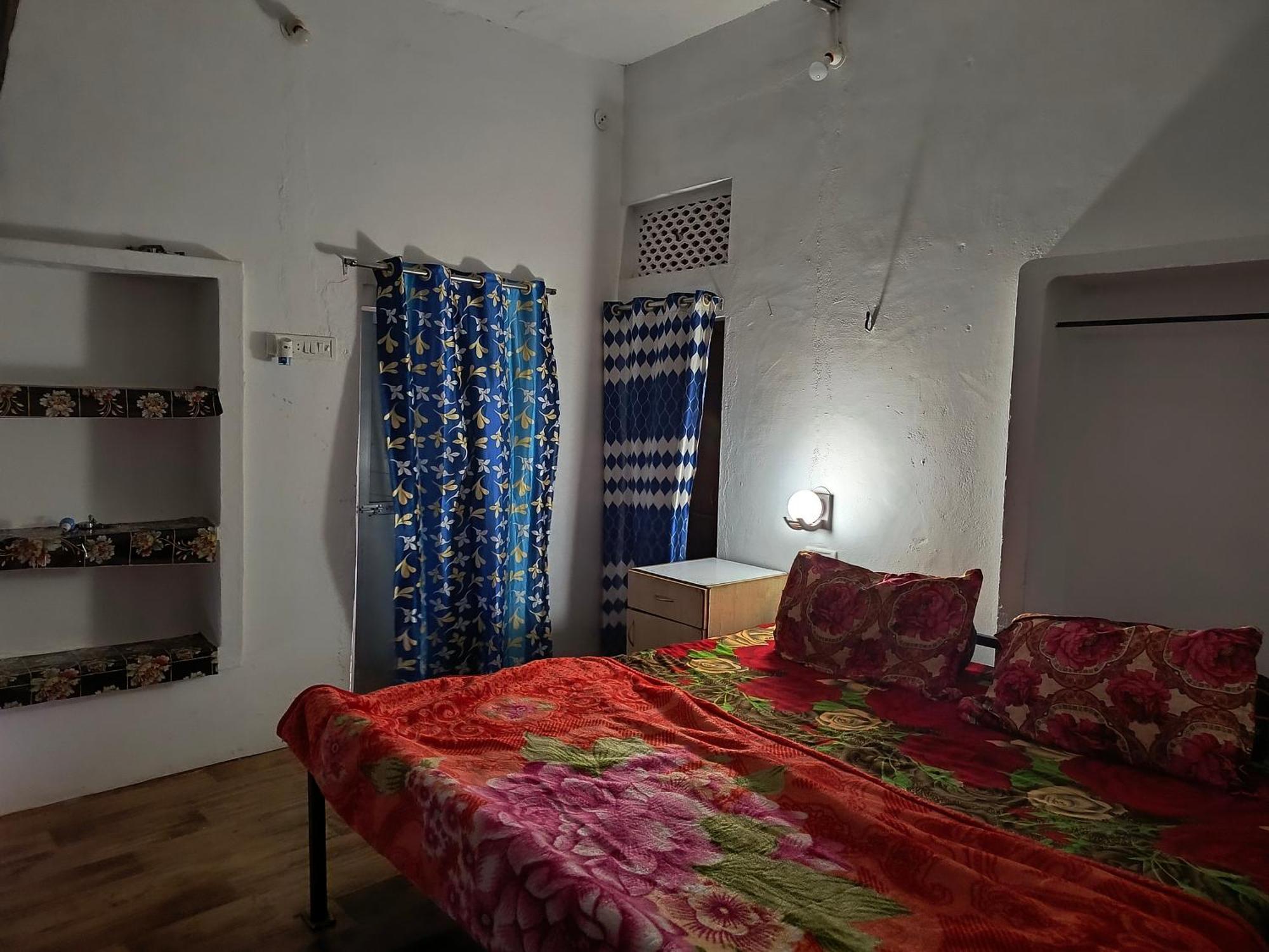 Khajuraho Dreams Homestay Exterior photo